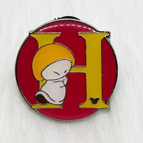 🔮‎ 5/$25 Disney Alphabet Hop Low from Fantasia "H" Pin - Picture 1 of 3